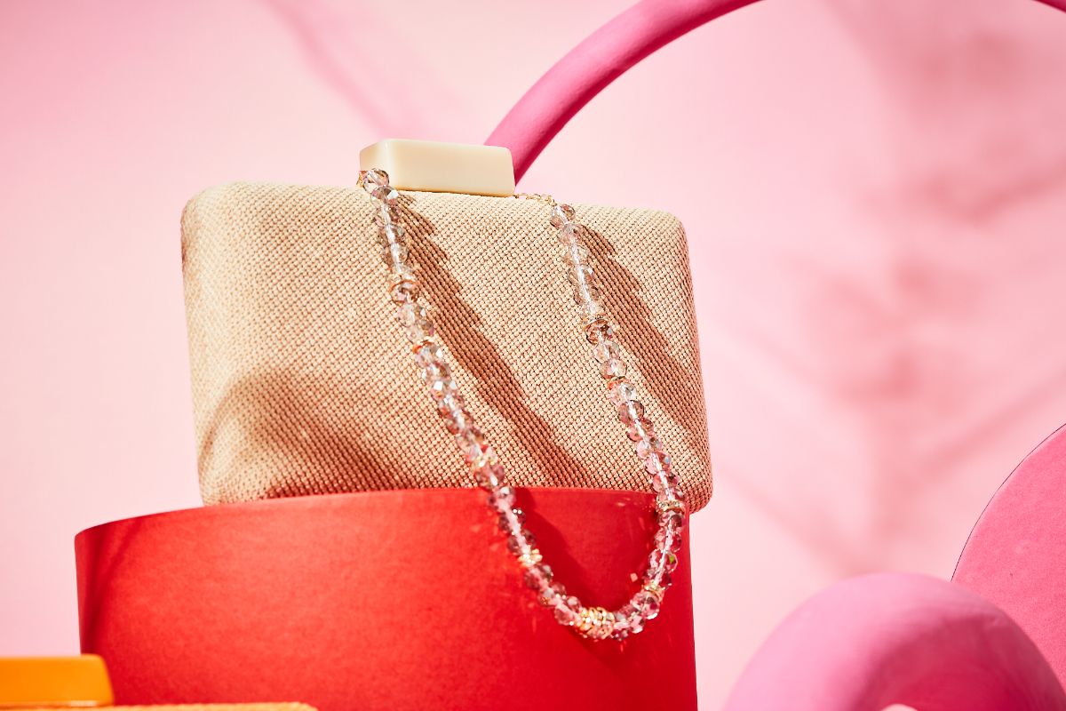 Clutch Seventies (Nude)